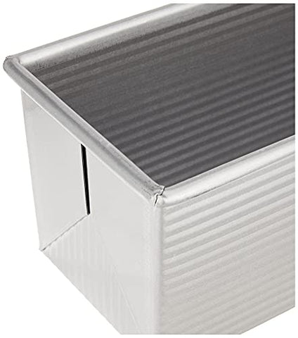 USA Pan 13x4 inch baking surface ideal for sandwich loaves.
