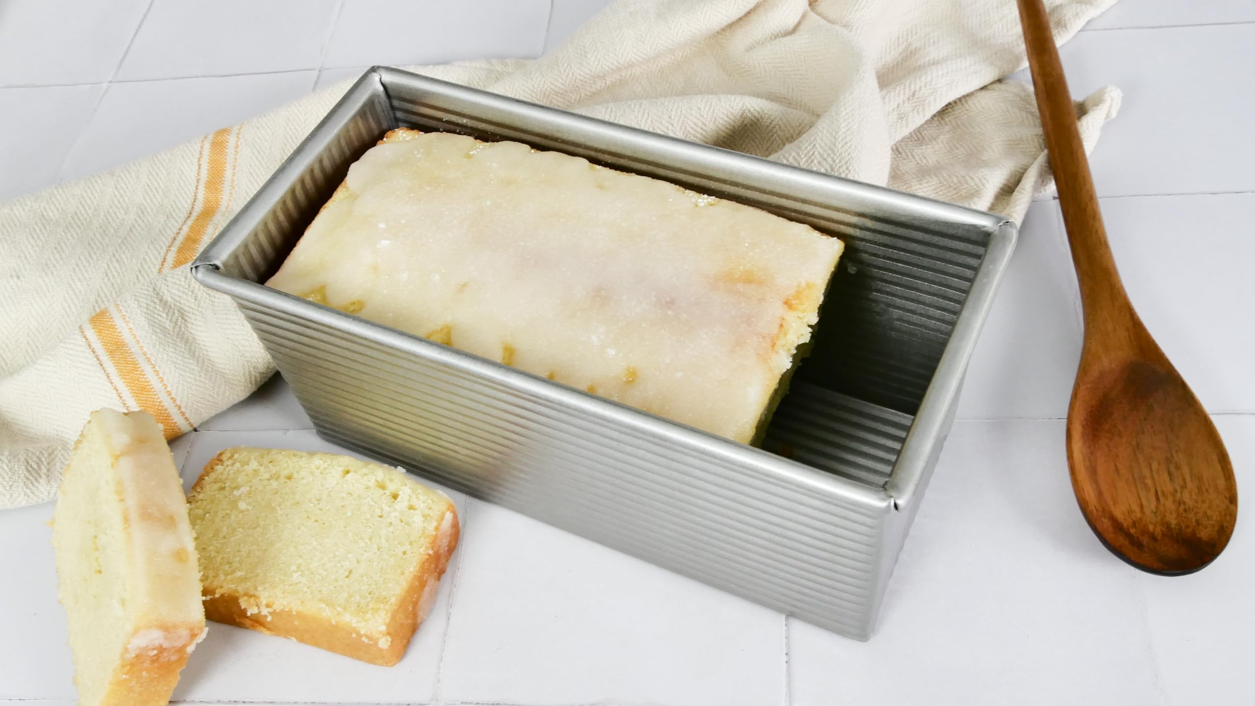 Made in the USA with durable materials for long-lasting bakeware