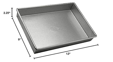 USA Pan durable aluminized steel pan supporting long-lasting performance