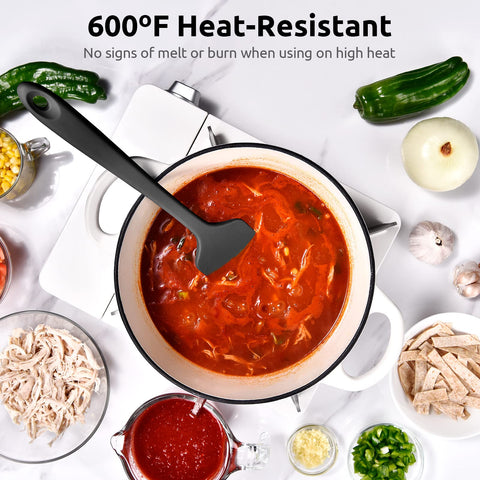 U-Taste spatula with nonstick surface releasing food easily
