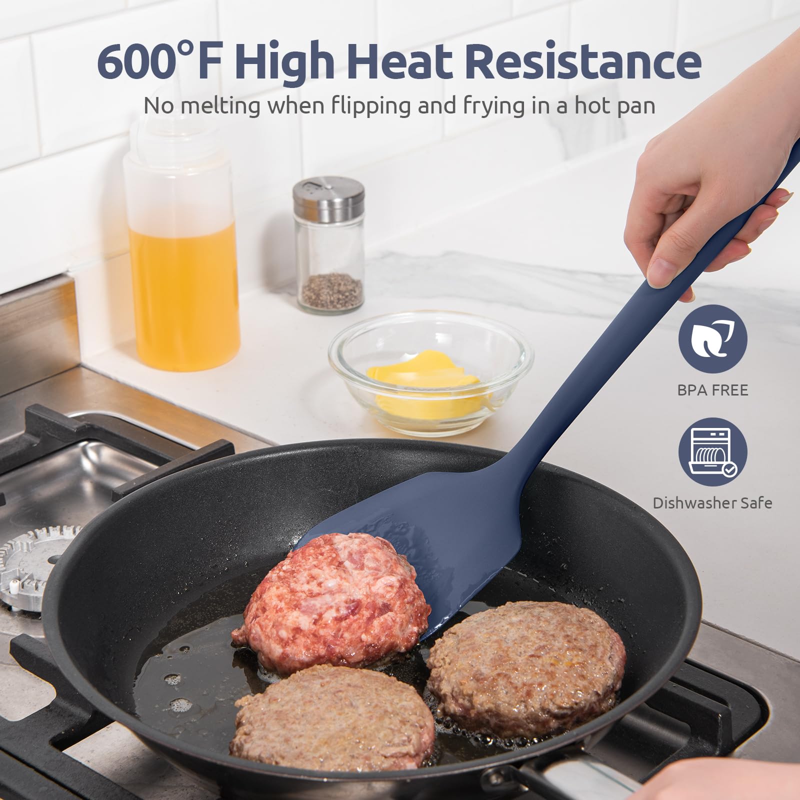 U-Taste 600f heat-resistant silicone turner designed for high-heat flipping.