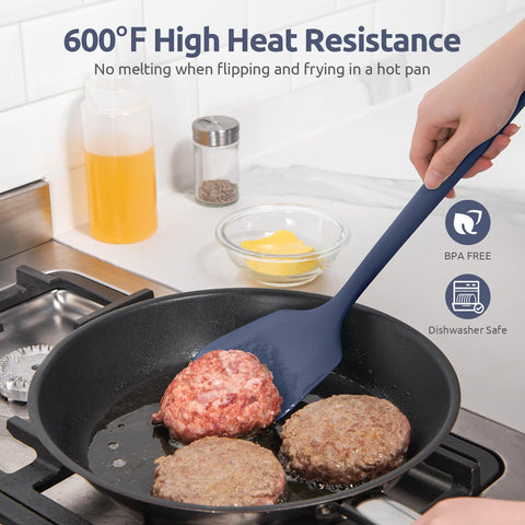 U-Taste 600f heat-resistant silicone turner designed for high-heat flipping.