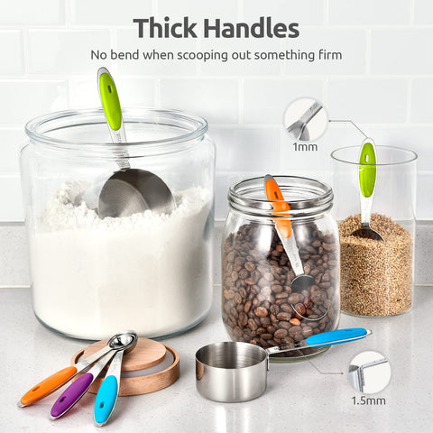 U-Taste measuring cups with thickened handles designed to resist bending.
