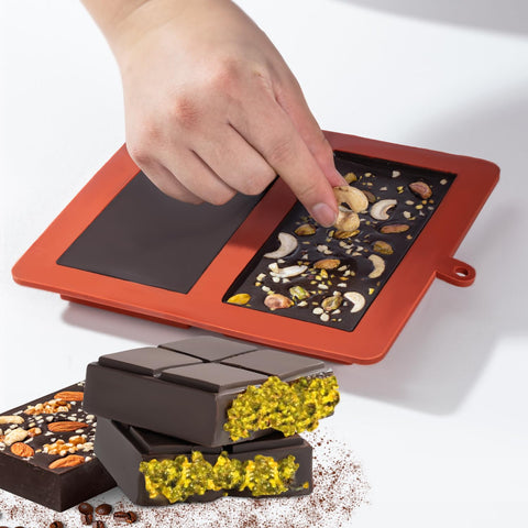 UWILLION food-grade silicone mold is flexible and non-stick for clean releases