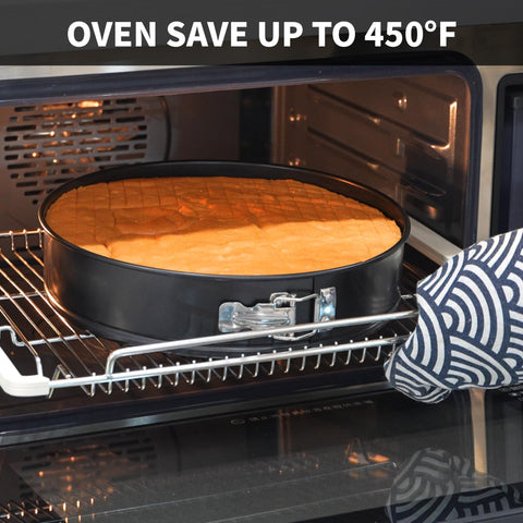 UWILLION removable honeycomb base ensures even heating and smooth cake release.
