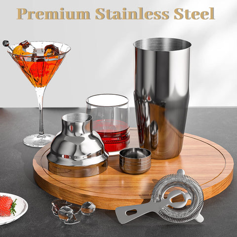 Vabaso strainer and ice tongs for smooth, mess-free pours.
