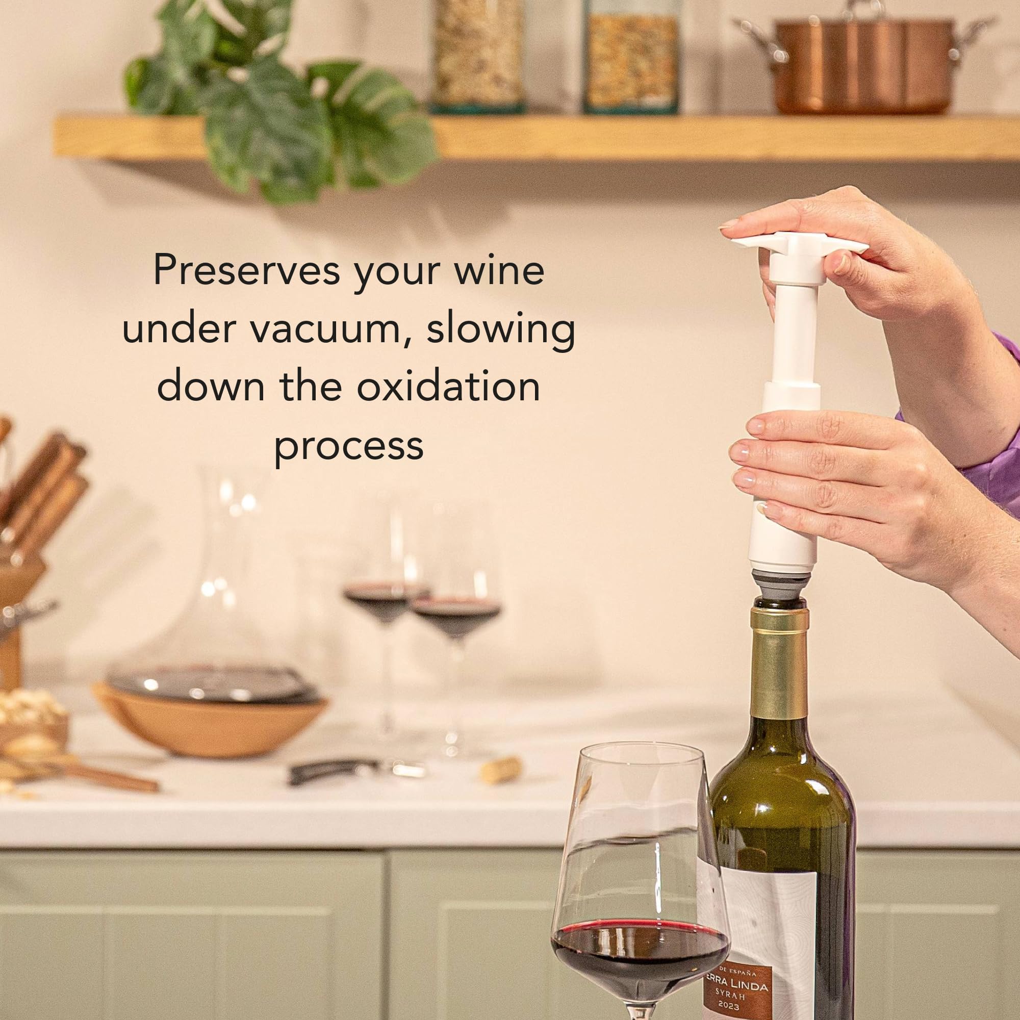 Vacuvin manual-air-remover is a handy, easy-to-use tool for quick preservation.