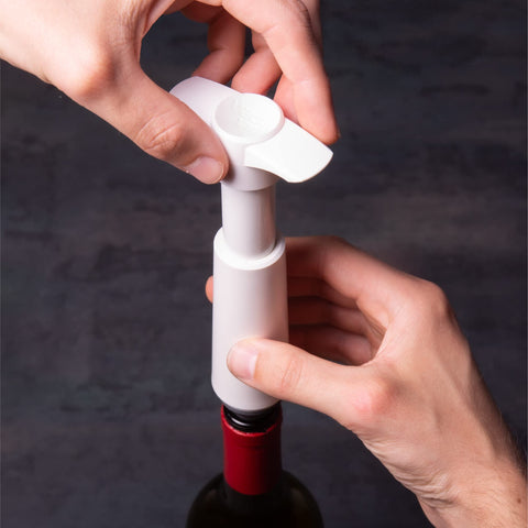 Vacuvin Original Wine Saver Netherlands-made craftsmanship ensures reliable performance