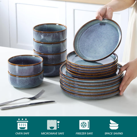 Vancasso Playa bowl close-up, 26oz capacity ideal for soups and cereals.