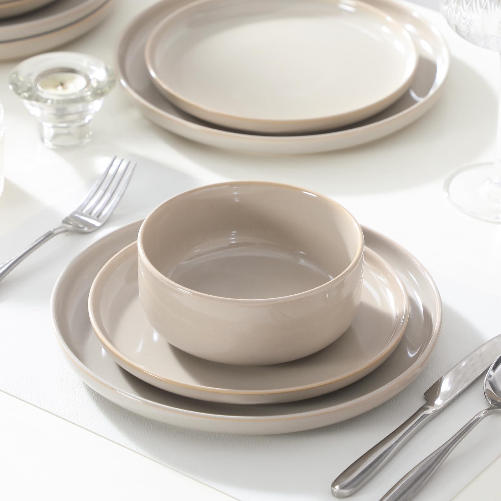 Dishwasher-safe Playa ceramic for easy cleanup and lasting shine.