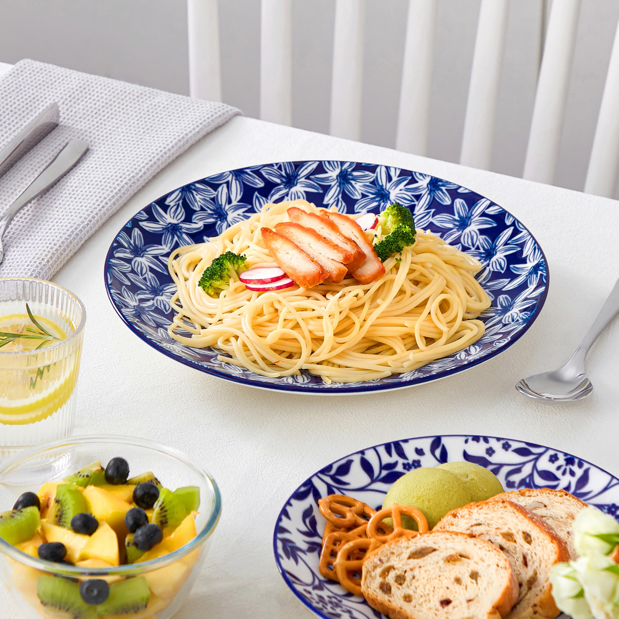Vancasso Selene plate in dishwasher-safe cleaning cycle
