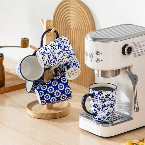 Vancasso Selene mug blue floral design ideal for tea or cocoa.