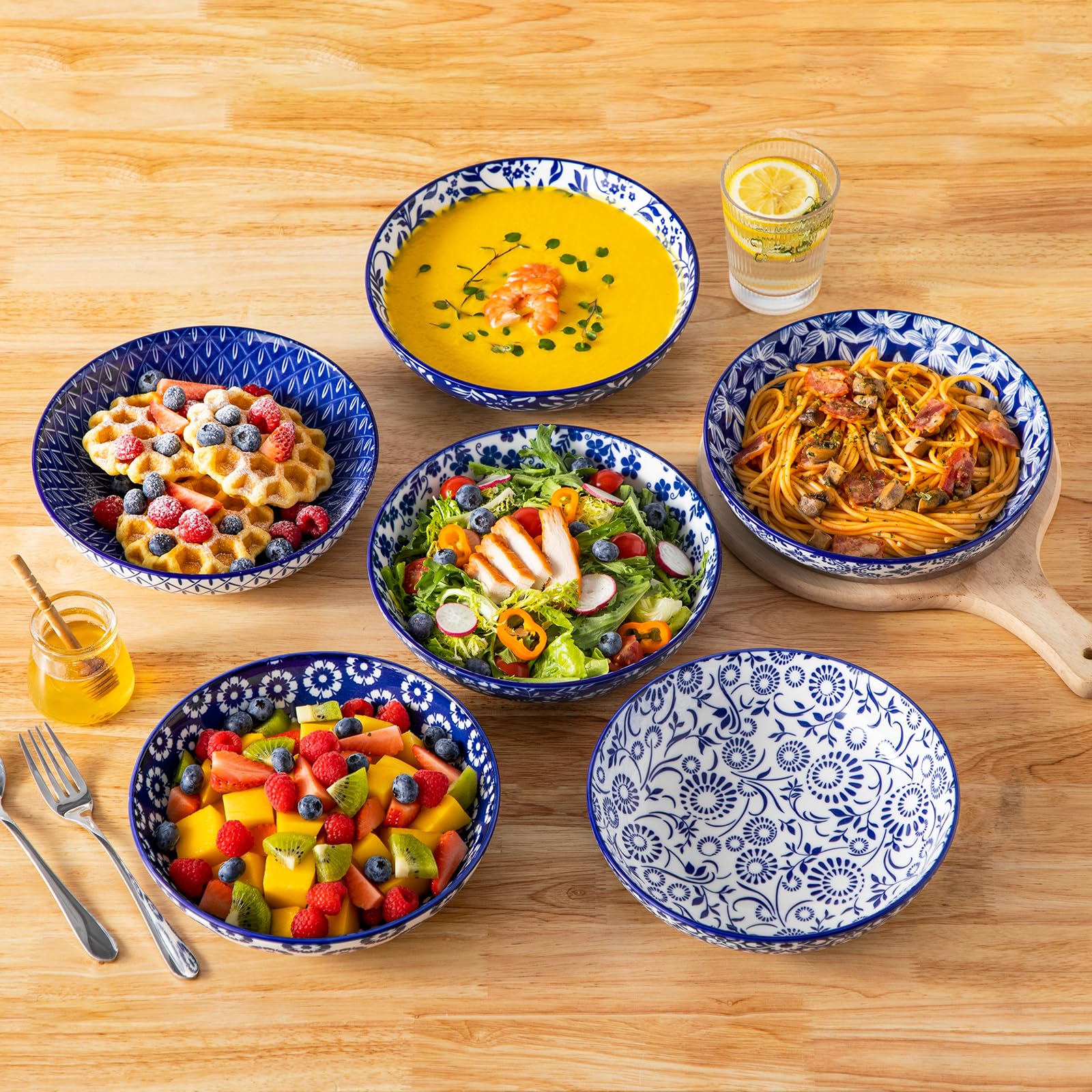 Vancasso Selene microwave-safe bowls for quick reheats.