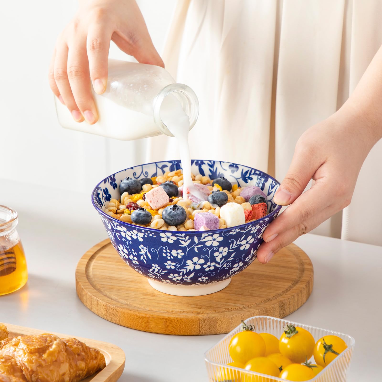 Vancasso Selene stackable bowls save cabinet space.