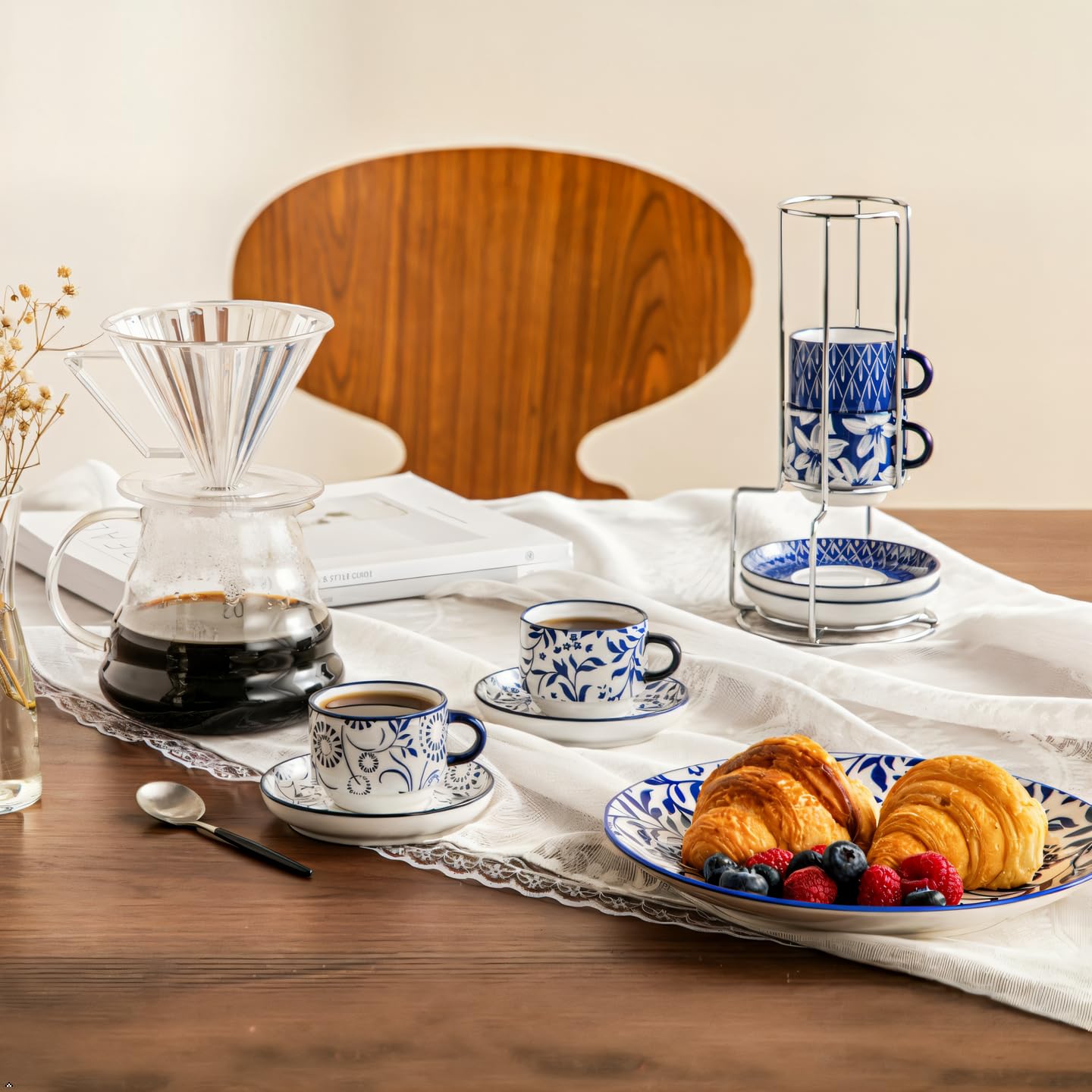 Vancasso Selene porcelain cups feature lead-free glaze for safe daily use.