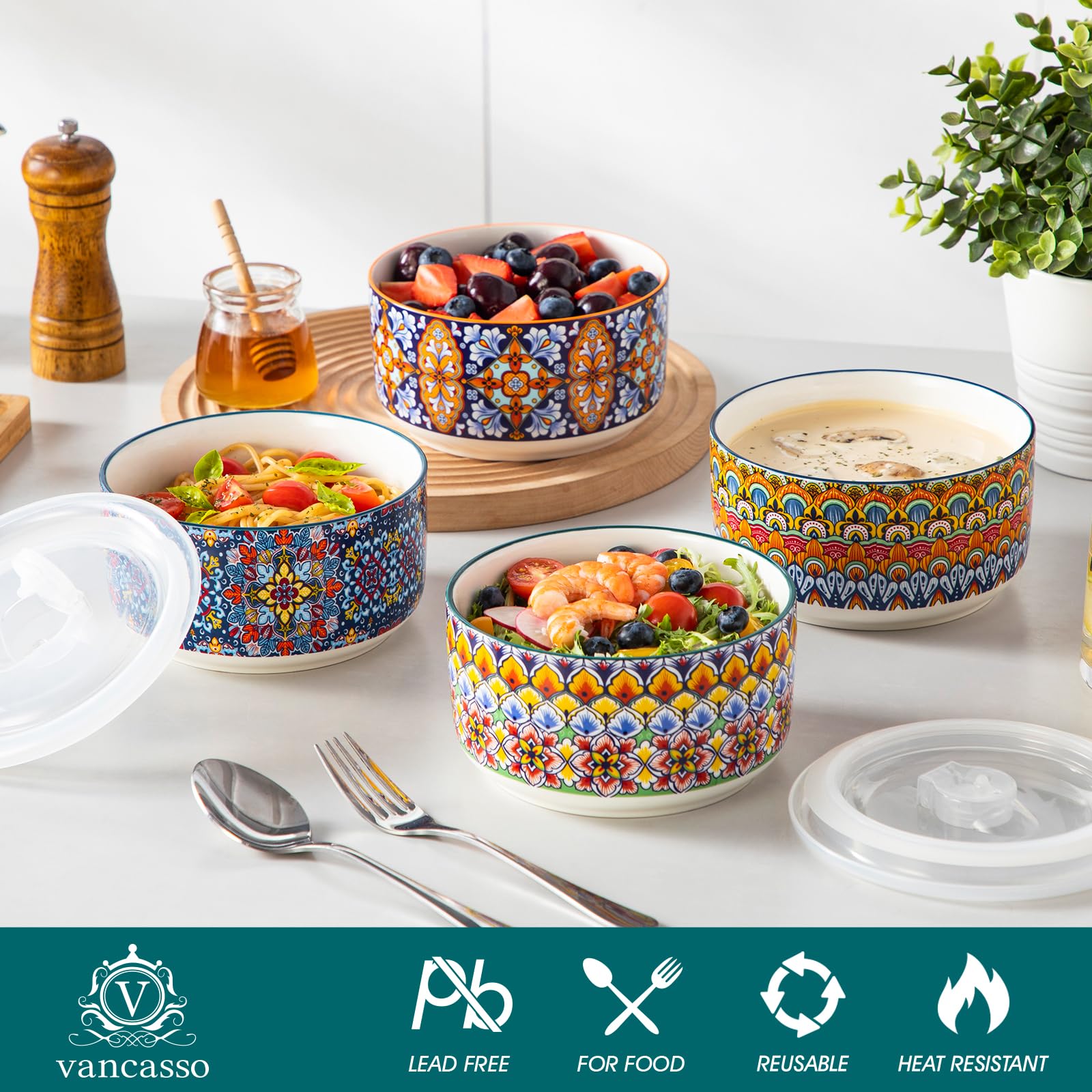 Vancasso SIMI bowls with leak-proof lids for safe soup storage.