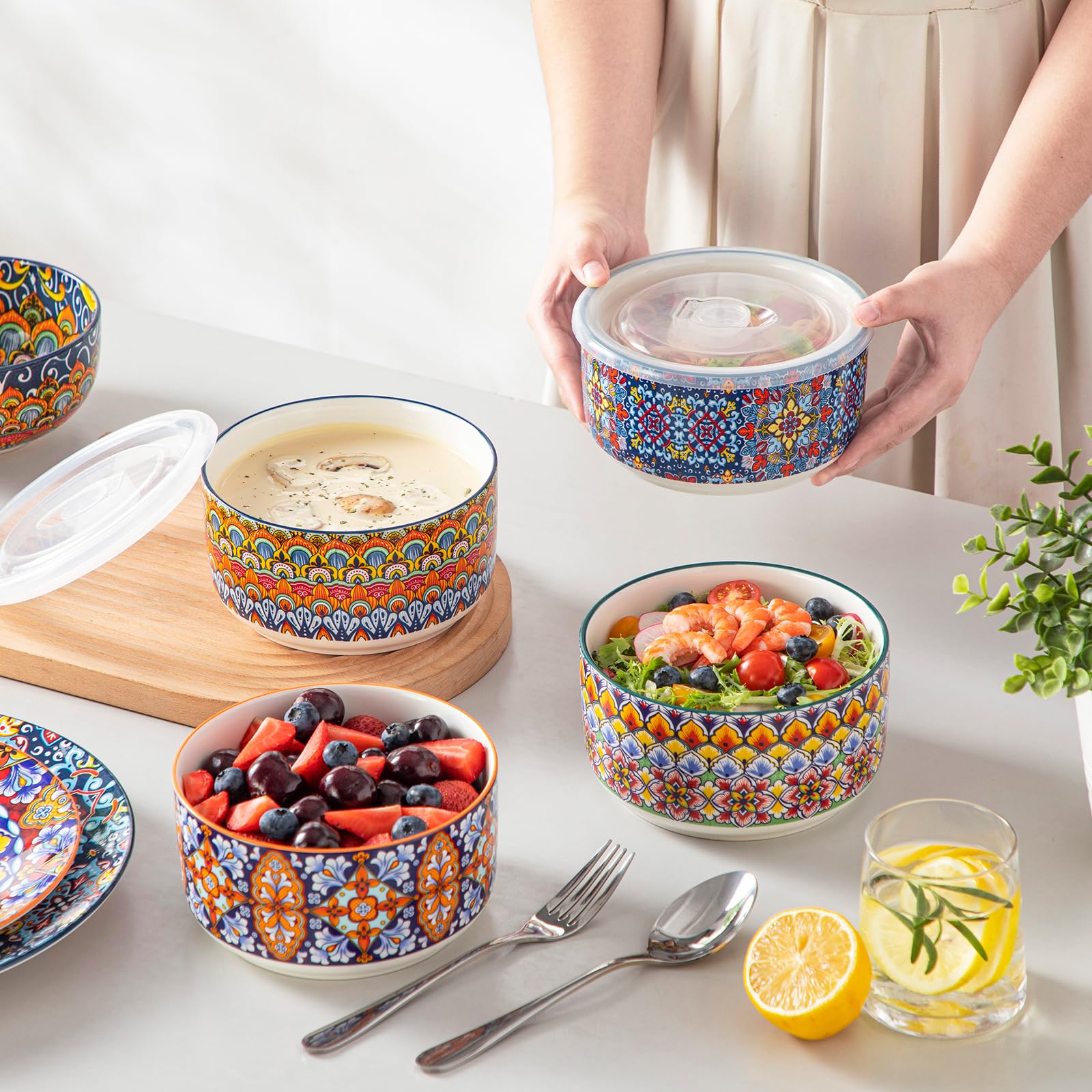 Vancasso SIMI bowls microwave-safe without lids for quick reheating.