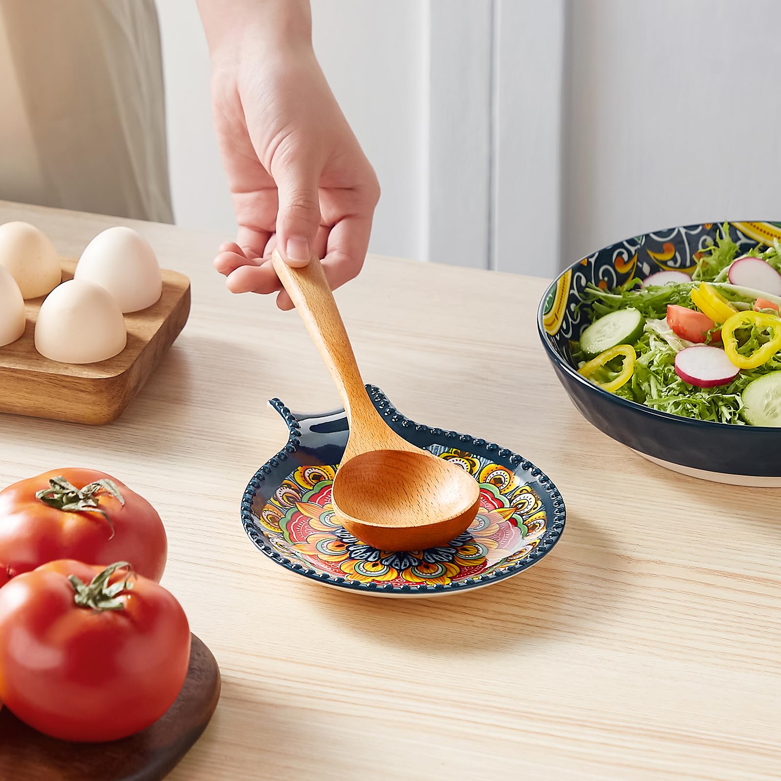 Microwave-safe blue spoon rest for versatile cooking setup