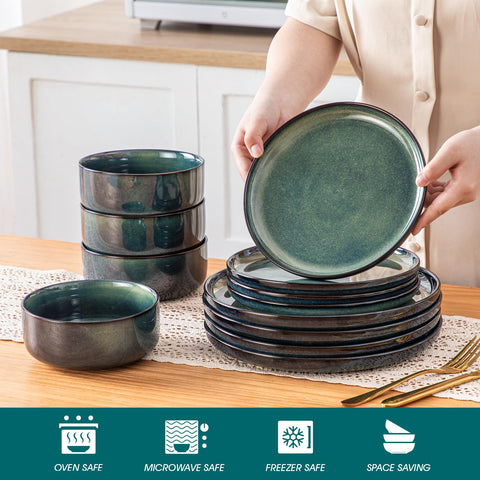 Vancasso Starry dinner plates with vertical edge design for neat storage.