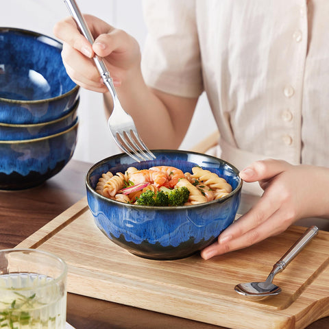 Vancasso Starry durable porcelain resists chips for daily use.