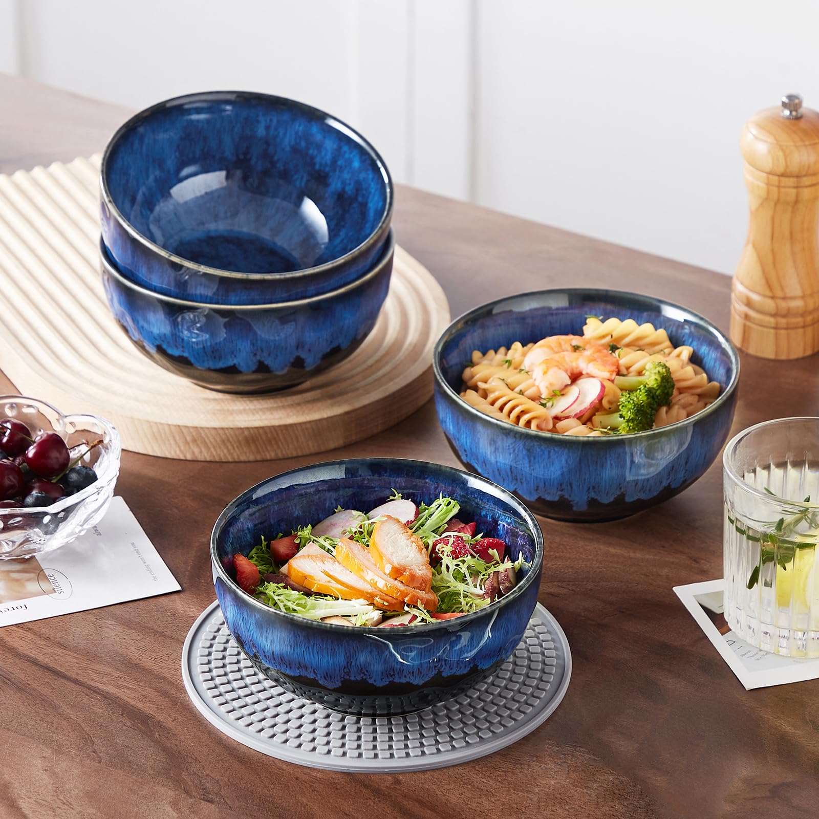 Vancasso Starry lead-free ceramic keeps meals safe and pure.