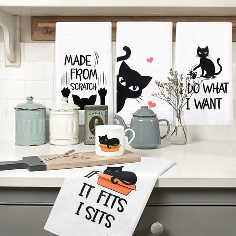 Vansolinne bright cat print towels highlighting durable colors and washability.