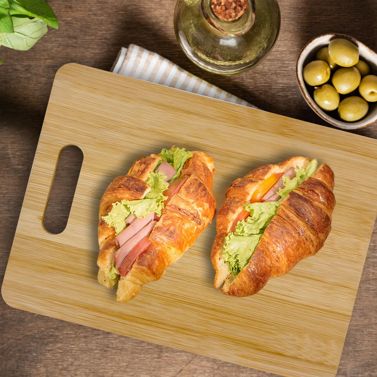Vanzard meat carving board, sturdy and practical for gatherings