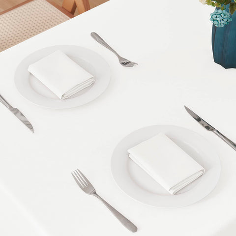 Veblandy tablecloth close-up shows waterproof, stain-resistant fabric for buffets.