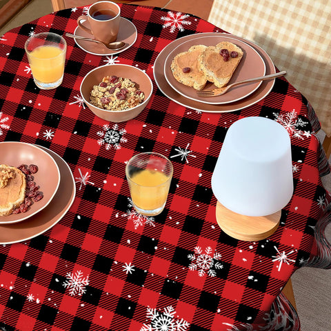 VentuCoven soft polyester round tablecloth feels smooth and comfortable to the touch.