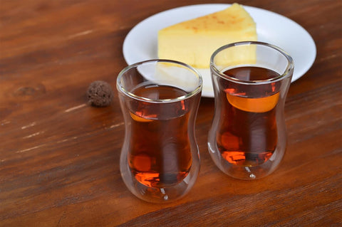 Verre Collection lightweight cups ideal for daily use or small gatherings.