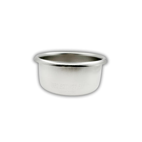 Rounded internal corner aids water flow and simplifies cleaning.