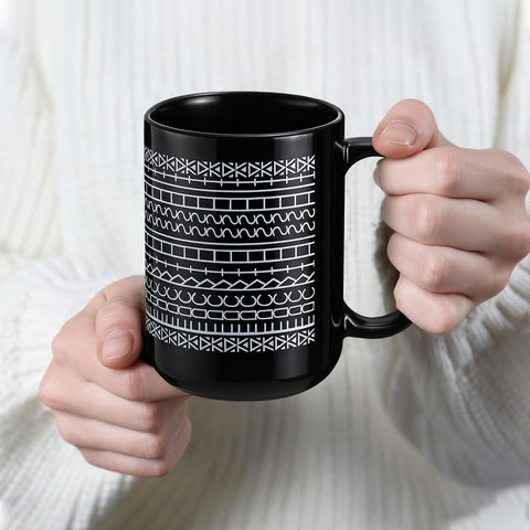 Vesici 15-ounce capacity shown, ideal for coffee, tea, or hot chocolate.