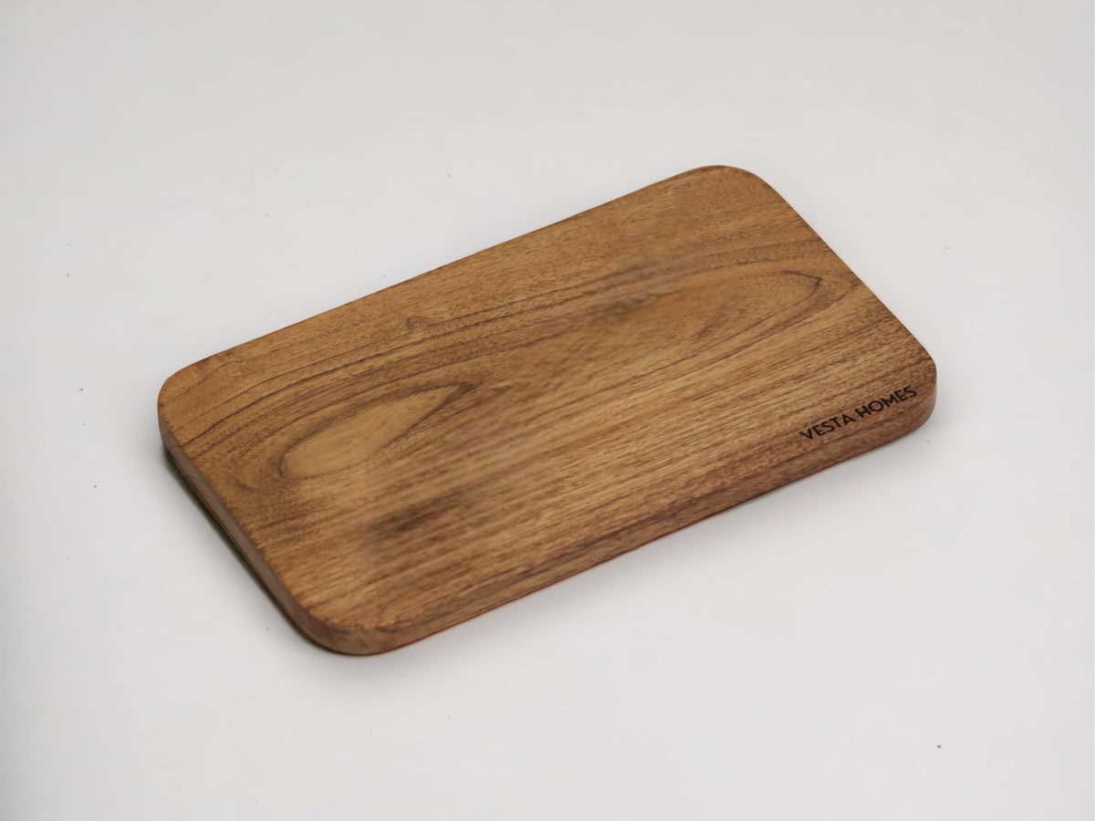 Vesta Homes acacia chopping board top view with natural grain for stylish prep