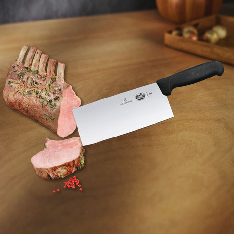 Victorinox Chinese Classic knife balanced-design reduces hand fatigue.