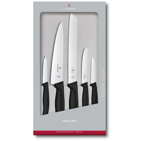 Victorinox Swiss Classic paring knife with wavy edge for precise peeling