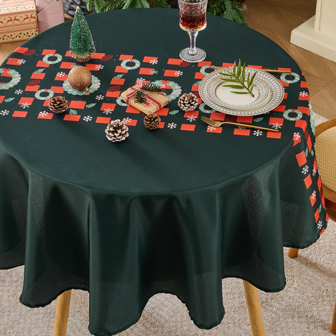 VidaFete table cover fits round tables nicely for 60-inch rounds.