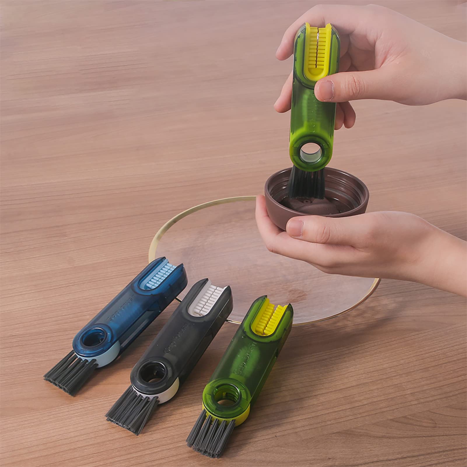 Vidonio hanging-hole cup brush for easy drying and storage.