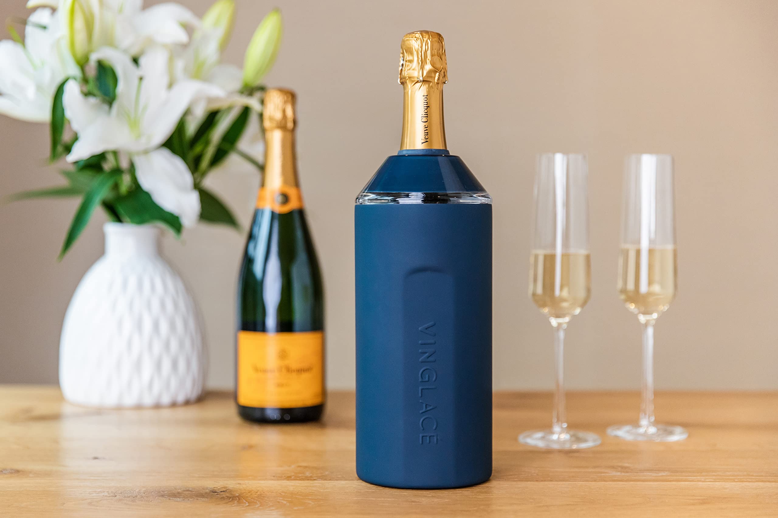 Vinglacé wine cooler sleeve stainless steel for durability.