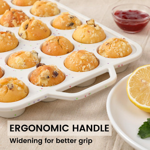 Vinino stackable muffin pan saves space in the kitchen.
