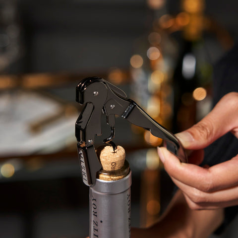 Viski Gunmetal double-hinged arm designed for effortless cork extraction