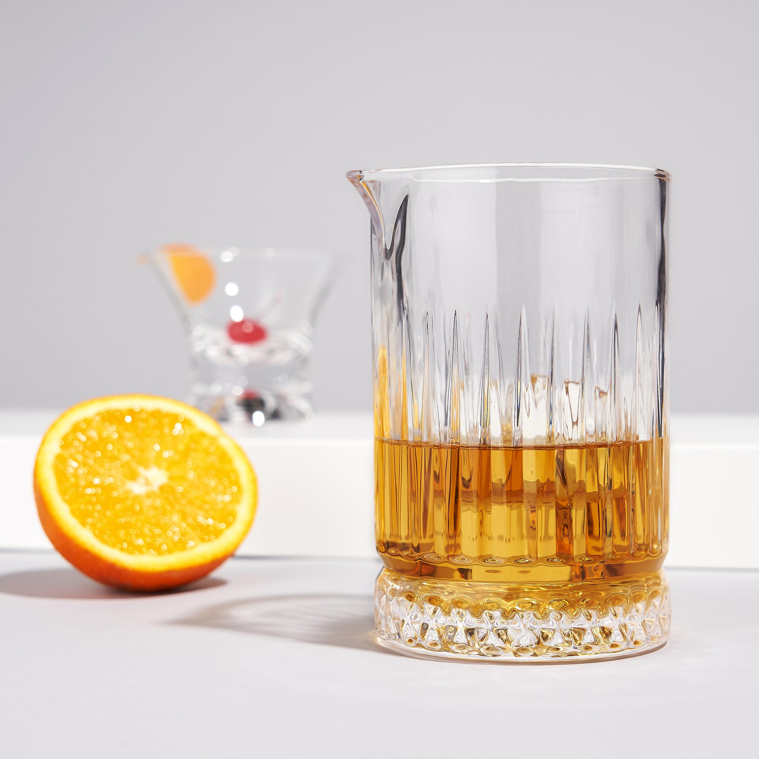 Viski old-fashioned-mixing glass designed for classic stirred drinks