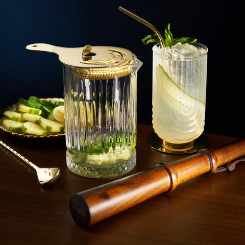 Viski transparent pitcher-style glass keeps ingredients visible during service