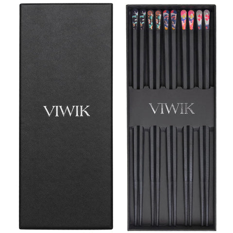 VIWIK reusable chopsticks with fiberglass build for durable meals.