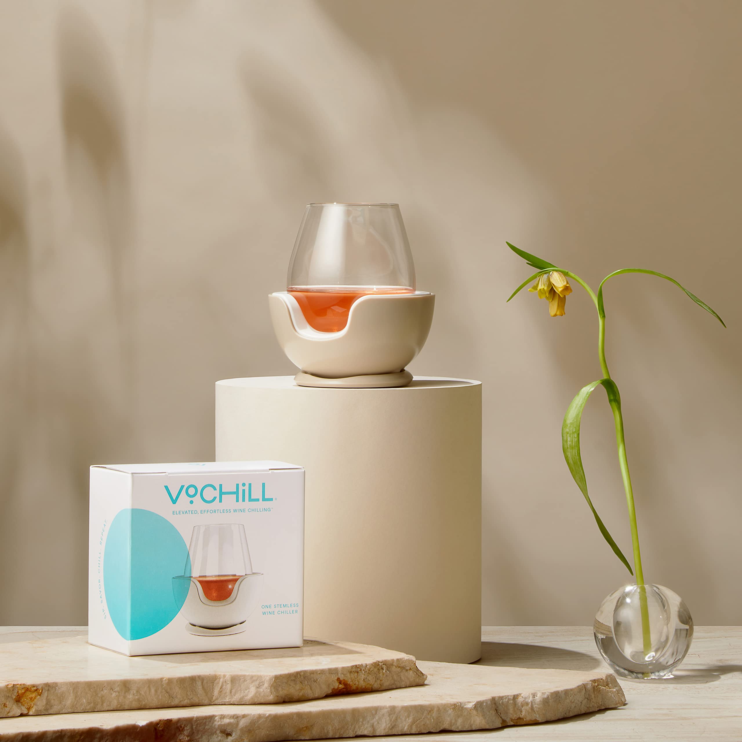 VoChill indoor and outdoor use demonstrates convenient chilling during gatherings.
