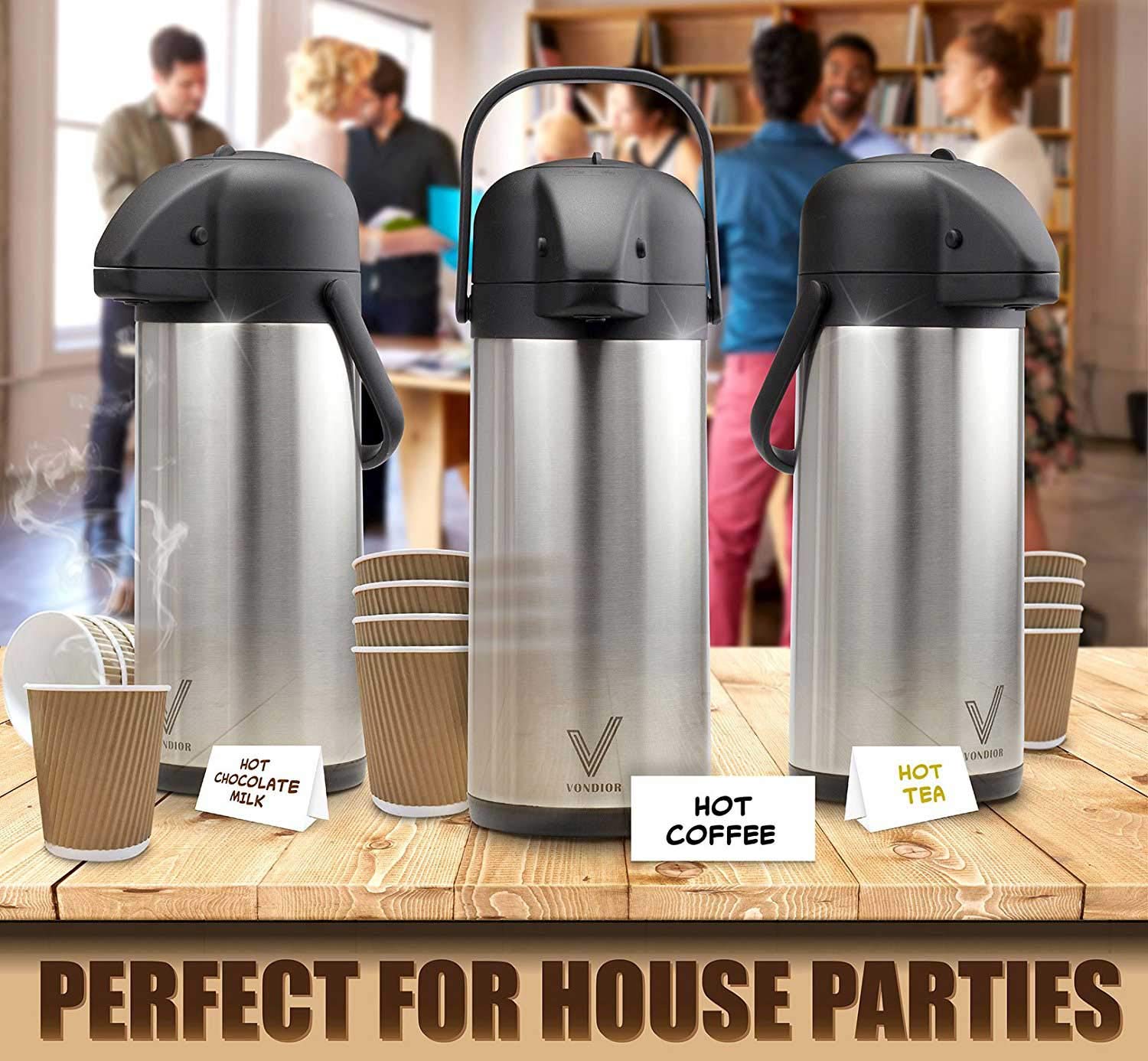 Vondior thermal carafe in party setup highlighting all-day beverage keeping temperature.