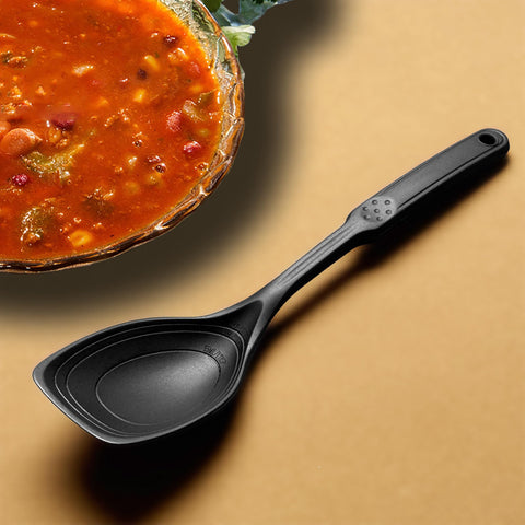 Vovoly one-piece silicone spoons prevent grime buildup for safe use