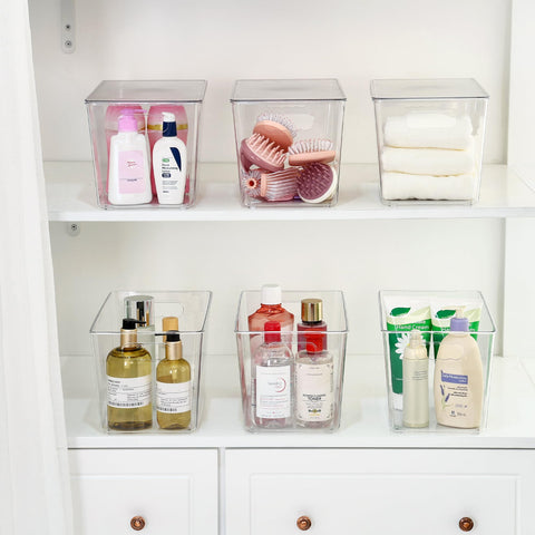 Vtopmart bin with lids keeps snacks organized and fresh.