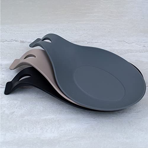 W. INNOVATIONS spoon rest set 3, light grey, matches light kitchen decor.