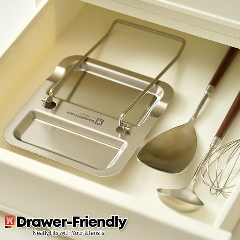 WAGENSTEIGER pan lid holder secures lids for quick cooking access.