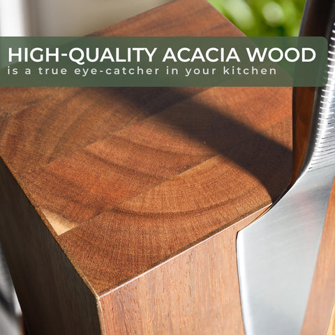 WALDWERK blade-friendly acacia surface protects edges during storage